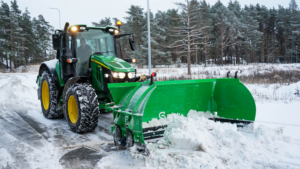 SAMI U plough UPA-4200 on a John Deere tractor