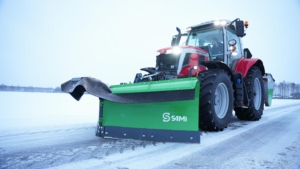SAMI snow plough VMA-3200 on a Massey Ferguson 6R tractor
