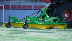 SAMI turf brush TB-4000 on a Kubota tractor